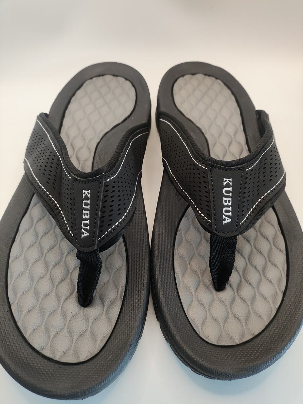 Kubua men size 11 waterproof comfort footbed slipon sandals w/arch support
